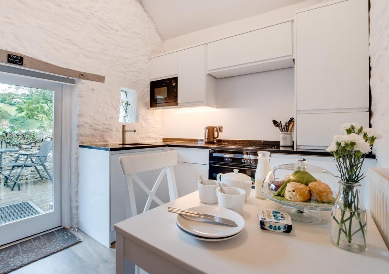 Love Cottage Combe Martin Extérieur photo